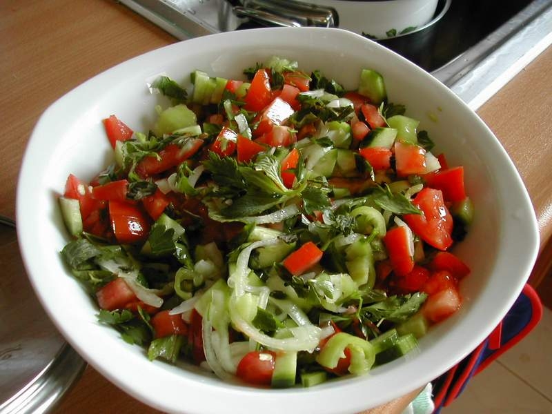 Salata de andive cu crutoane picante